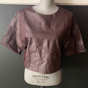FOREVER 21 Brown Faux Leather S/S Top w Elastic Waist Size Large